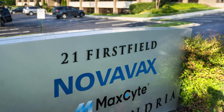 Νέο συμβόλαιο για προμήθεια εμβολίων κατά COVID-19 υπέγραψαν Κομισιόν και εταιρεία NOVAVAX